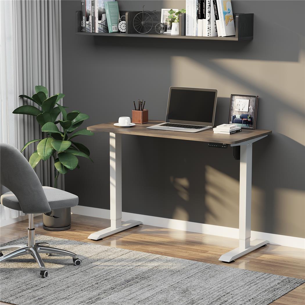 Scrivania per PC NAIKO, 120x60cm, Regolabile in Altezza, Telaio in Acciaio, Colore Rovere e Bianco